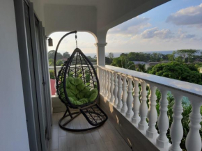 360 Degrees Villa